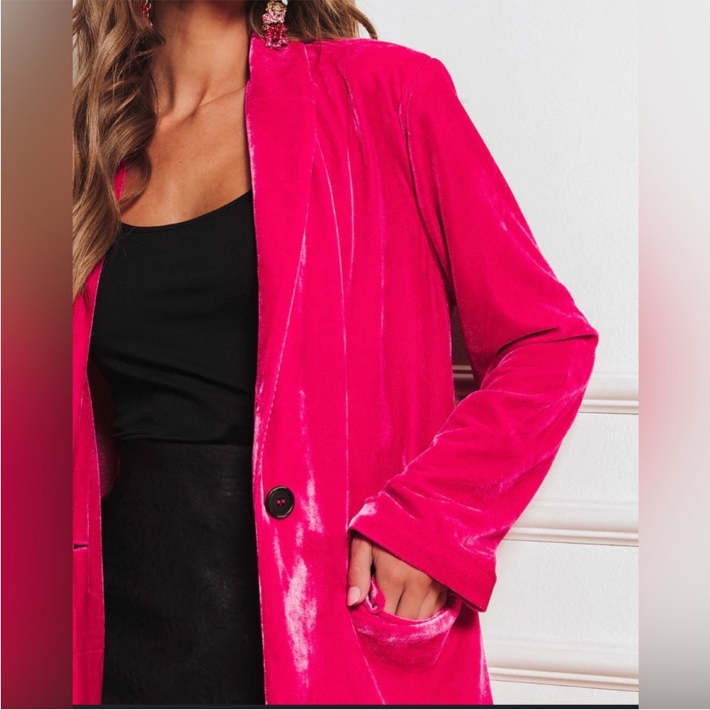 Vici x Gina Pink Velvet Chicest Pocketed Blazer in Fuchsia Hot Pink Longline XS - Picture 3 of 9
